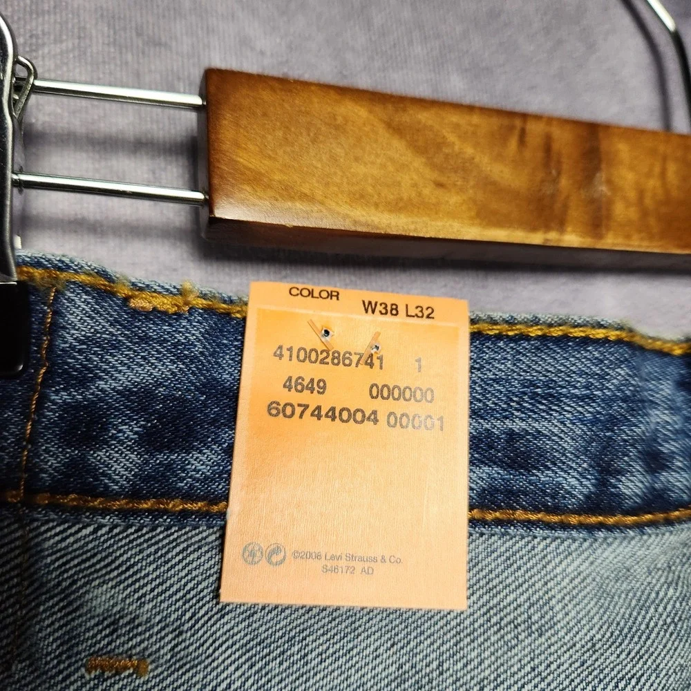 Levis 501 Original Fit Mens Jeans 38x32 Blue Straight Leg Button Fly 005010193